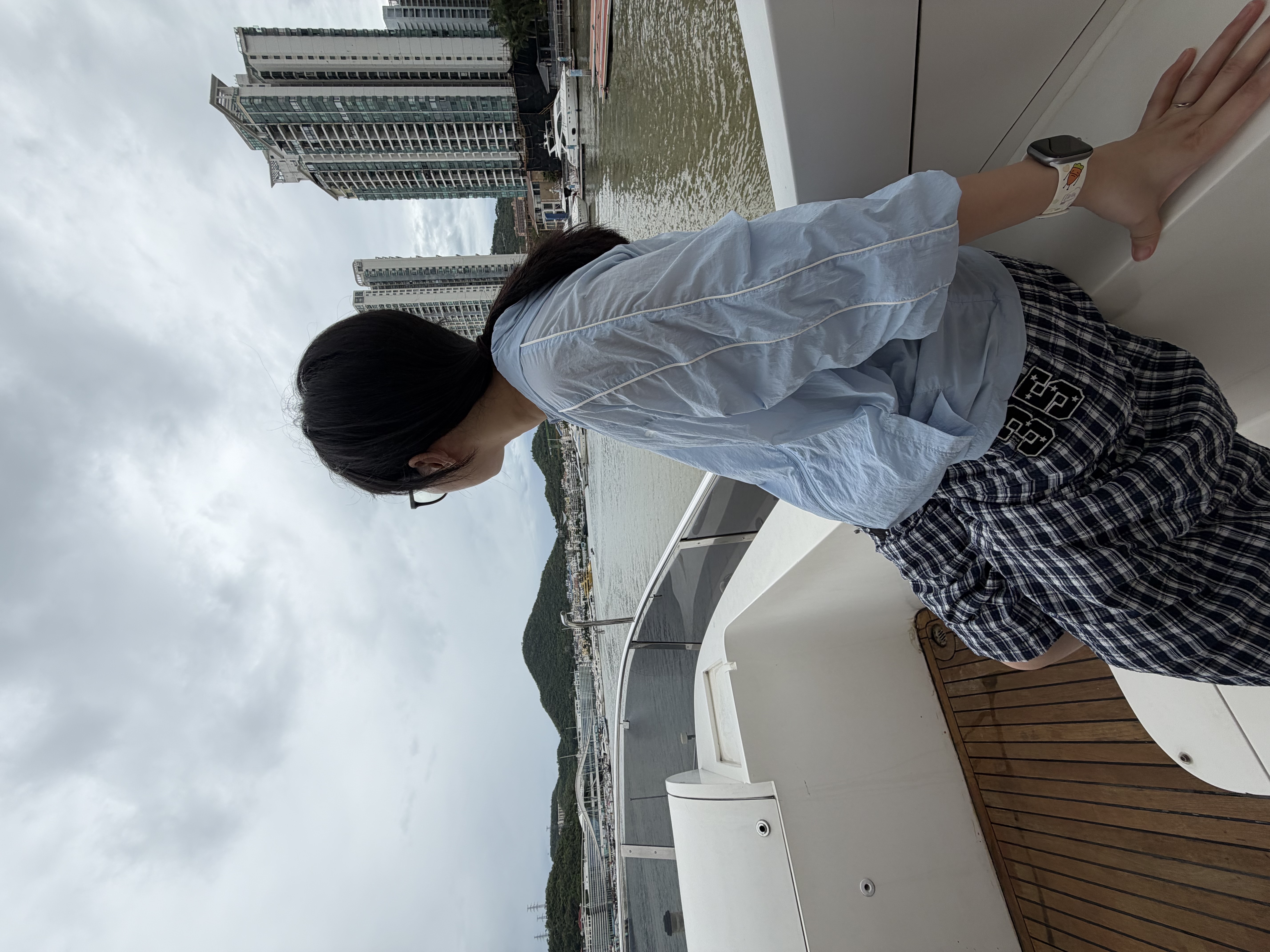三亚海棠湾：29.乘坐小游艇前往大游艇